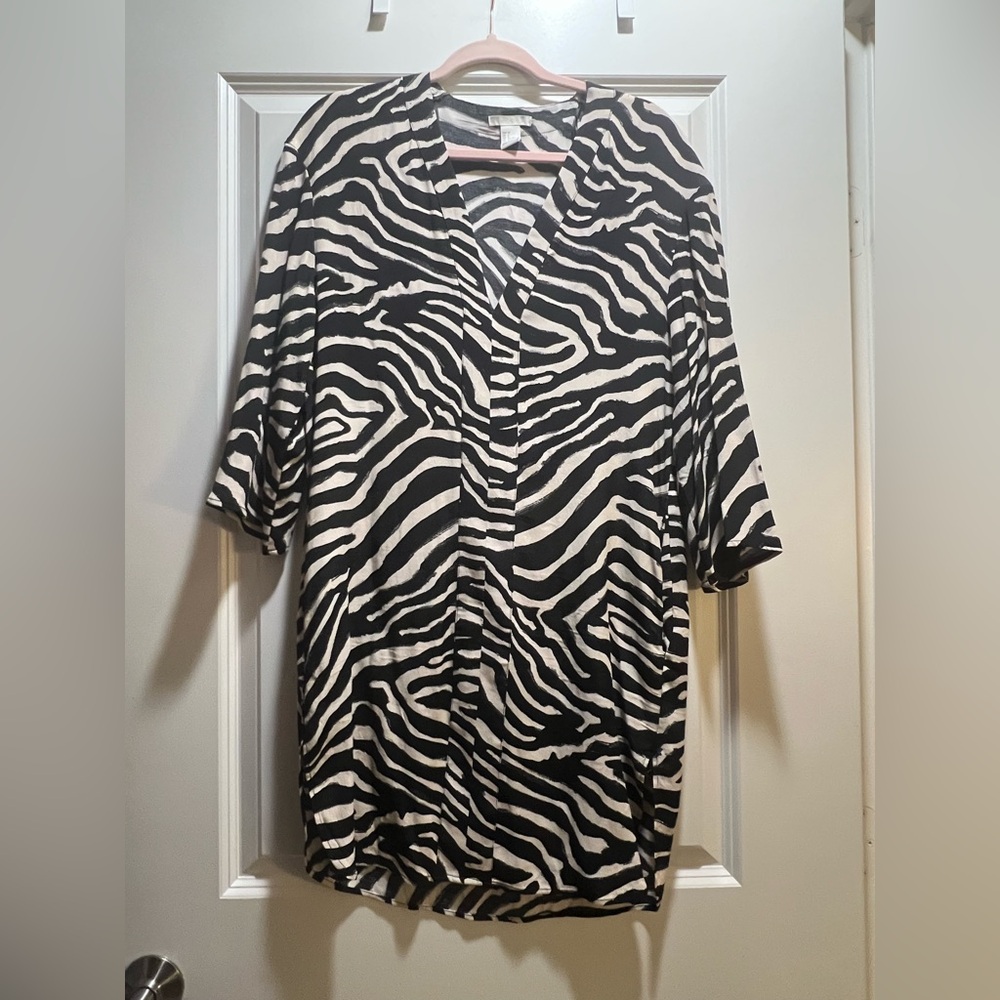 H&M Monochrome Animal Print Dress